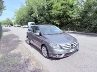 Begagnad Mercedes B200 136 HK (100 kW) 2012 Grå Minibuss