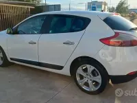 Usata Renault Mégane Dynamique 110 CV (80 kW) 2009 Bianco Berlina