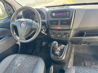 Usata Fiat Doblò 105 CV (77 kW) 2010 Bianco Monovolume