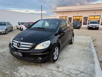 Usata Mercedes B200 140 CV (102 kW) 2006 Nero Monovolume
