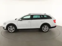 Usata Skoda Octavia Scout 4x4 185 CV (136 kW) 2016 Bianco Station wagon