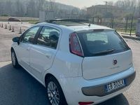 Usata Fiat Punto Evo 95 CV (69 kW) 2010 Bianco Utilitaria
