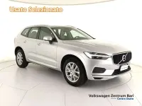 Usata Volvo XC60 Momentum 197 CV (144 kW) 2021 Argento SUV
