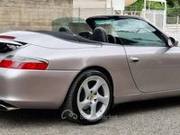 Usata Porsche 911 320 CV (235 kW) 2002 Gray Cabrio