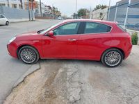 Usata Alfa Romeo Giulietta Exclusive 170 CV (125 kW) 2013 Rosso Utilitaria