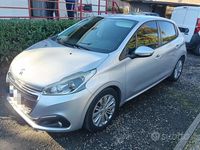 Usata Peugeot 208 Allure 82 CV (60 kW) 2017 Grigio Utilitaria