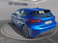 Usata Ford Focus ST-Line 116 CV (85 kW) 2023 Desert island blue Berlina
