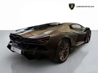 Usata Lamborghini Revuelto 1016 CV (747 kW) 2025 Marrone apus matt ad personam Coupé