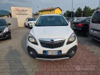 Usata Opel Mokka Cosmo 140 CV (102 kW) 2015 Bianco SUV