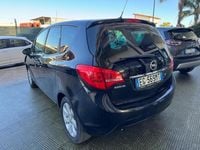 Usata Opel Meriva Cosmo 101 CV (74 kW) 2011 Nero Monovolume