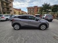 usata Renault Captur E-Tech 145 CV Unico proprietario, non fumatore