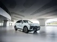 Usata EVO Evo 6 176 CV (129 kW) 2024 Verde SUV