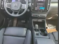 Usata Volvo XC40 Core 163 CV (119 kW) 2025 Denim blue metallizzato SUV
