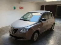 Usata Lancia Ypsilon Gold 69 CV (50 kW) 2015 Utilitaria