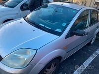 Second-hand Ford Fiesta 80 CP (58 kW) 2002 Hatchback