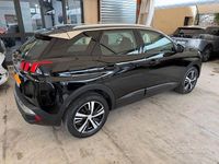 Usata Peugeot 3008 Allure 130 CV (95 kW) 2019 Nero Station wagon