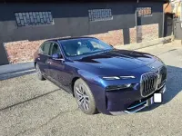 Usata BMW i7 396 kW (539 CV) 2023 Blu Berlina