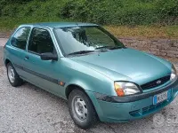 Usata Ford Fiesta 49 CV (36 kW) 2000 Utilitaria