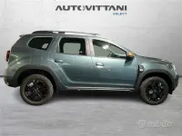 Usata Dacia Duster Extreme 101 CV (74 kW) 2023 Verde SUV