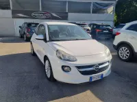Usata Opel Adam Glam 87 CV (63 kW) 2017 Bianco Utilitaria