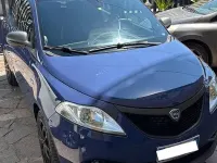 Usata Lancia Ypsilon 60 CV (44 kW) 2017 Blu Utilitaria
