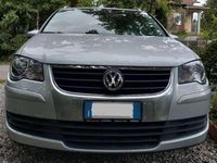 Usata VW Touran Trendline 150 CV (110 kW) 2010 Monovolume