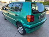 Usata VW Polo Comfortline 60 CV (44 kW) 1997 Electronic green Utilitaria