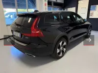Usata Volvo V60 CC Business Edition 197 CV (144 kW) 2022 Nero Station wagon