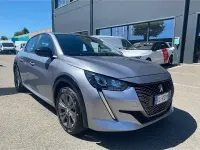 Usado Peugeot e-208 Active 56 kW (77 CV) 2022 Gris Utilitario