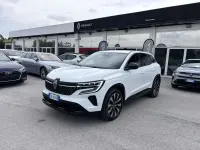 Usata Renault Austral Techno 200 CV (147 kW) 2023 Bianco SUV