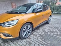 Usata Renault Scénic IV Intens 110 CV (80 kW) 2017 Giallo Monovolume