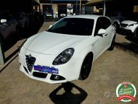 Usata Alfa Romeo Giulietta Distinctive 105 CV (77 kW) 2015 Bianco Utilitaria