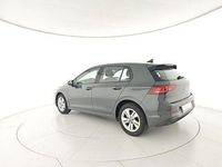 Usado VW Golf VIII Life 116 CV (85 kW) 2025 Gris Utilitario