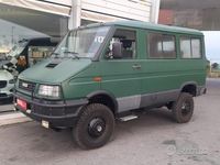 Usata Iveco Daily 103 CV (75 kW) 1994 Verde opaco pastello Station wagon