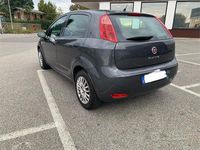 Usata Fiat Punto 69 CV (50 kW) 2016 Grigio Berlina