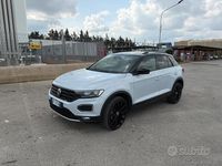 Usata VW T-Roc Advance 116 CV (85 kW) 2018 Bianco SUV