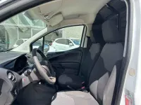 Occasion Ford Transit Trend 76 ch (55 kW) 2018 Blanc Van