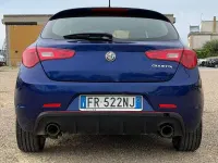 Begagnad Alfa Romeo Giulietta 120 HK (88 kW) 2018 Blå Halvkombi