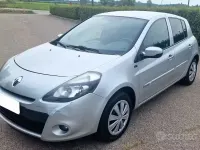 Usata Renault Clio 75 CV (55 kW) 2011 Utilitaria