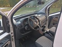 Usata Fiat Qubo Trekking 77 CV (56 kW) 2010 Bianco Monovolume