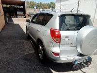 Usata Toyota RAV4 136 CV (100 kW) 2007 Grigio SUV