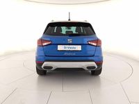 Usata Seat Arona Xperience 95 CV (69 kW) 2021 Blu zaffiro bianco candy SUV