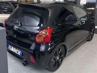 Usata Toyota Yaris 133 CV (97 kW) 2007 Nero Berlina