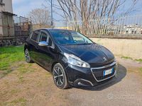 Usata Peugeot 208 2019 Nero Utilitaria