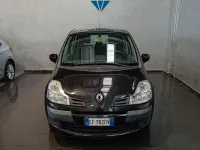 Usata Renault Modus Expression 75 CV (55 kW) 2010 Nero Monovolume