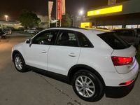 usata Audi Q3 2.0 TDI Advanced