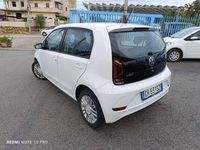Usata VW up! move up! 65 CV (47 kW) 2022 Bianco Utilitaria