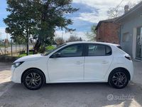 Usata Peugeot 208 Active 75 CV (55 kW) 2022 Bianco Utilitaria
