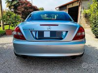Usata Mercedes SLK200 163 CV (119 kW) 2005 Grigio Cabrio