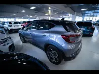 Usata Renault Captur Intens 145 CV (106 kW) 2023 Grigio chiaro SUV